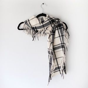 Banana Republic Double Sided Fringe Scarf